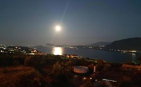 Souda Bay View With Private Pool Near Chania City